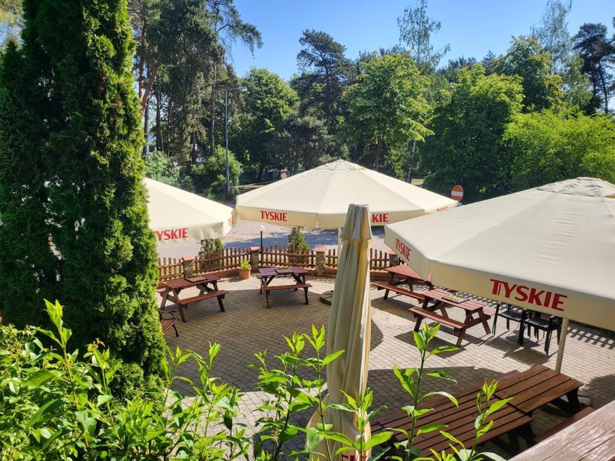 Powidz Lakeside Hotel & Restaurant 外观 照片